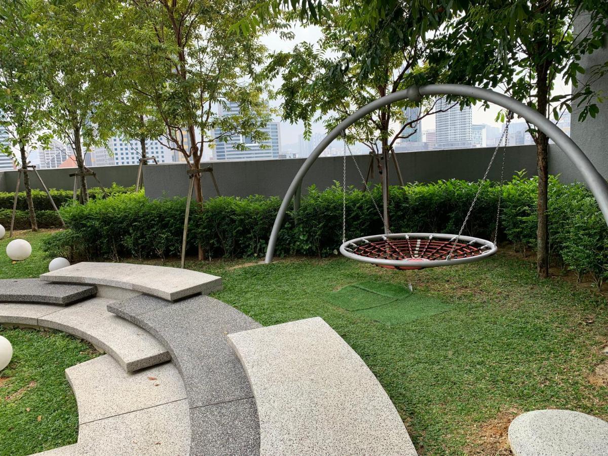 Scarletz Suites Klcc By Gc Luxury Suites Κουάλα Λουμπούρ Εξωτερικό φωτογραφία